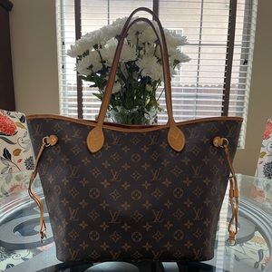 Louis Vuitton Neverfull MM